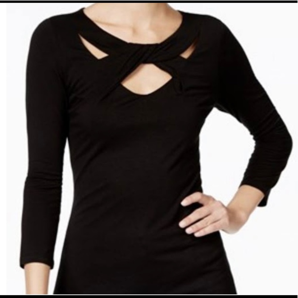 NWT INC Crisscross Top